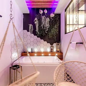 Appartement Sweet Leone Jacuzzi Place Terreaux, Lyon